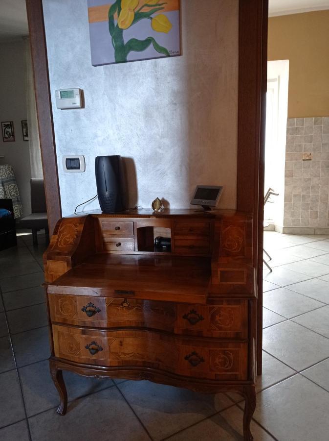 Appartamento Con Incantevole Vista Mare ลีวอร์โน ภายนอก รูปภาพ